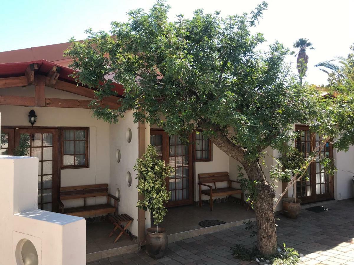 Caotinha Guest Cottage Windhoek Exteriör bild